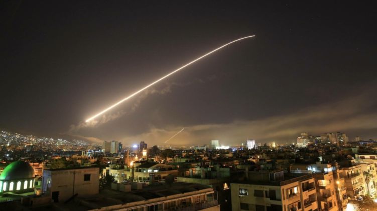 Обстрел Сирии 14 апреля. Фото - t.me/sashakots 