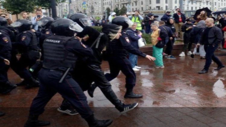 Митинг оппозиции в Москве 3 августа. Тогда были задержаны около 1000 человек, фото из соцсетей