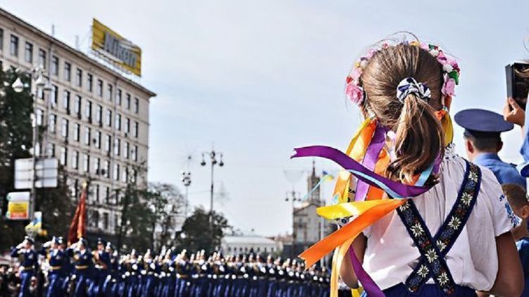 В марше на День независимости будут участвовать военные, выдающиеся украинцы и дети Фото:  facebook.com/president.gov.ua