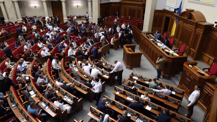 По поводу Донбасса слово за Радой. Фото: Страна