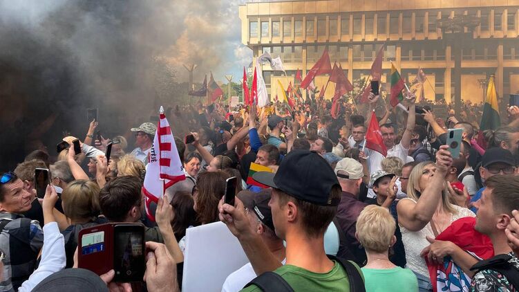 В Литве на фоне наплыва беженцев и антиковидных мер впервые за многие годы прошли антиправительственные протесты. Фото: Telegram Марата Касема