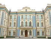 Битва за колеса. Как Верховный суд у Верховного суда Украины служебные машины "угнал"