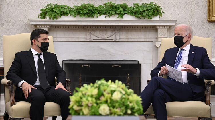 В американской прессе заговорили о глубоком недоверии между президентами Джо Байденом и Владимиром Зеленским, фото: president.gov.ua