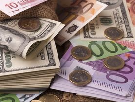 Курс доллара к гривне взлетел на новый максимум. При чем здесь Иран?