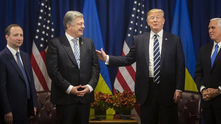 Порошенко на приеме у Трампа. Фото - Святослав Цеголко