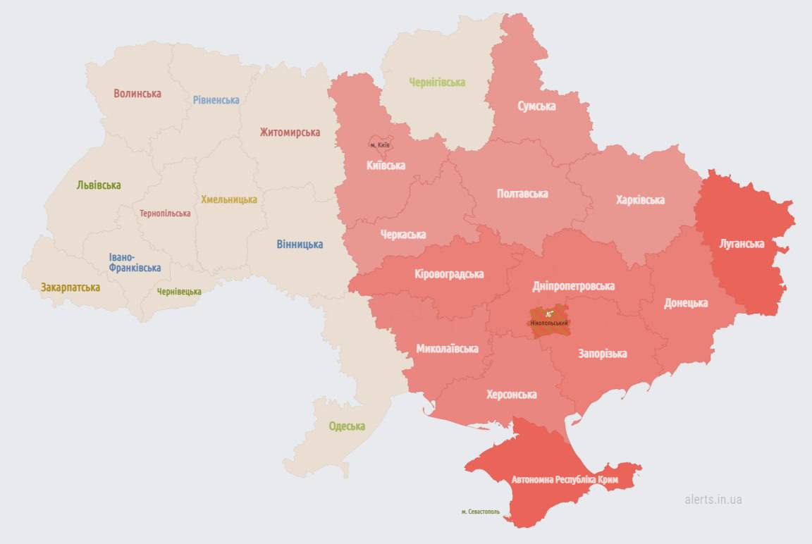 Воздушная тревога 1 января 2023 года в большинстве областей Украины