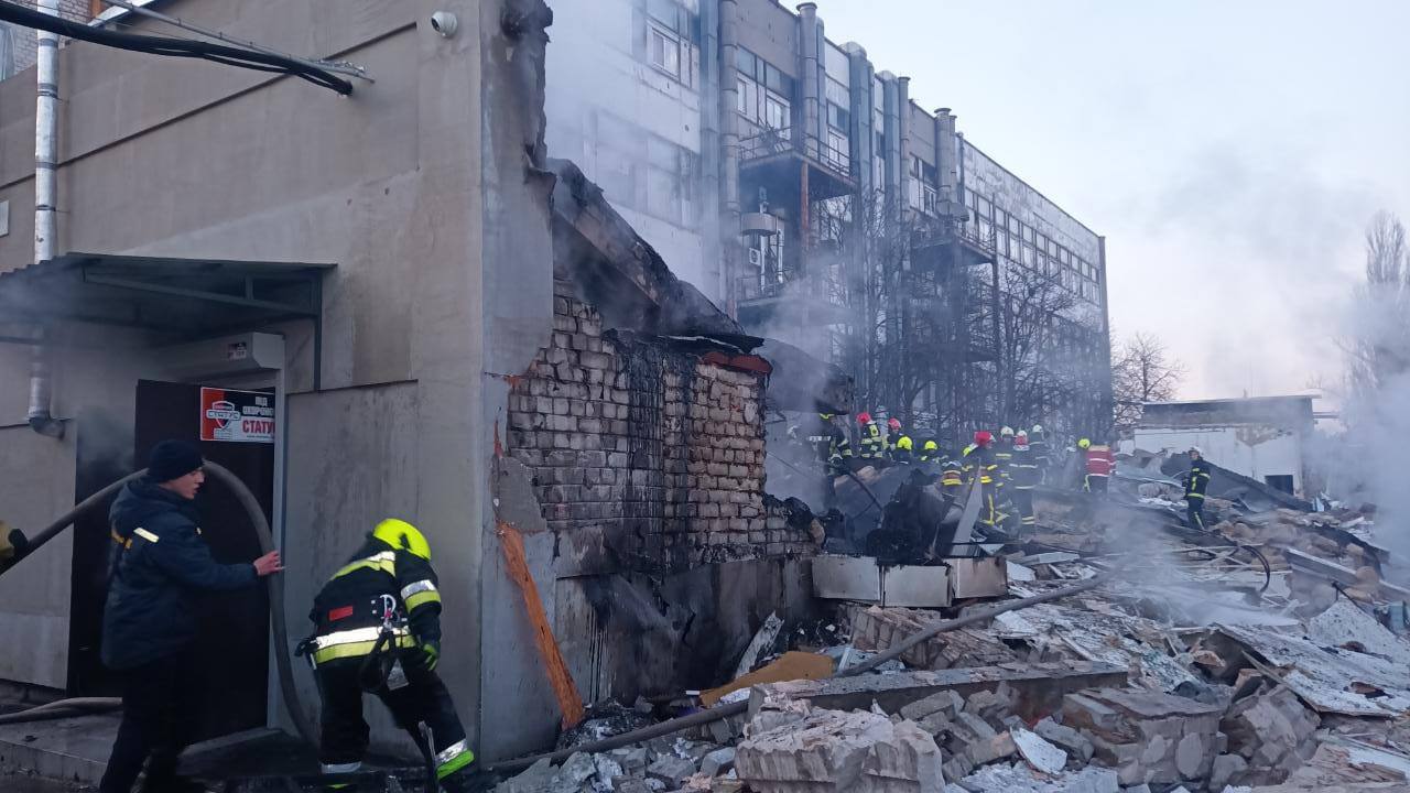 Последствия взрыва газового баллона в Киеве