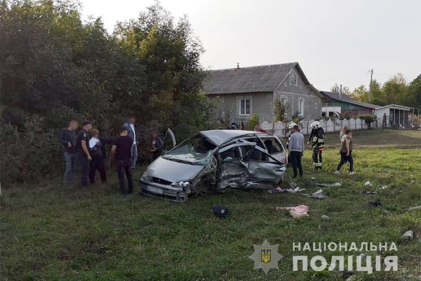 В Хмельницкой области произошло ДТП. Фото: Нацполиция