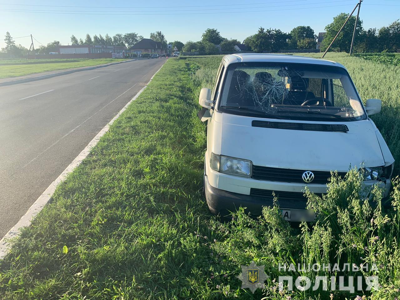 В Киевской области задержали нетрезвого водителя, который на обочине сбил ребенка