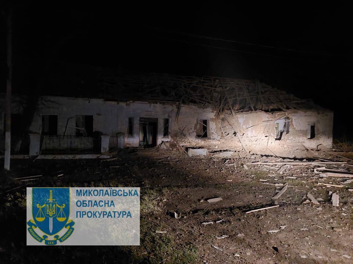 Фото последствий ночного обстрела Николаевской области