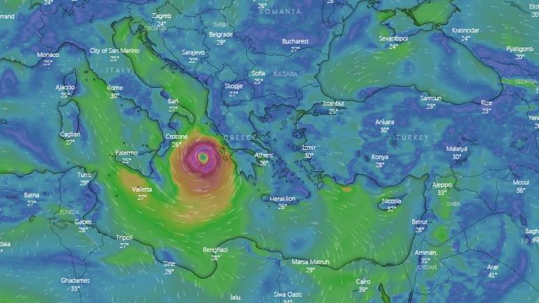 Первые жертвы шторма в Греции. Фото: windy.com