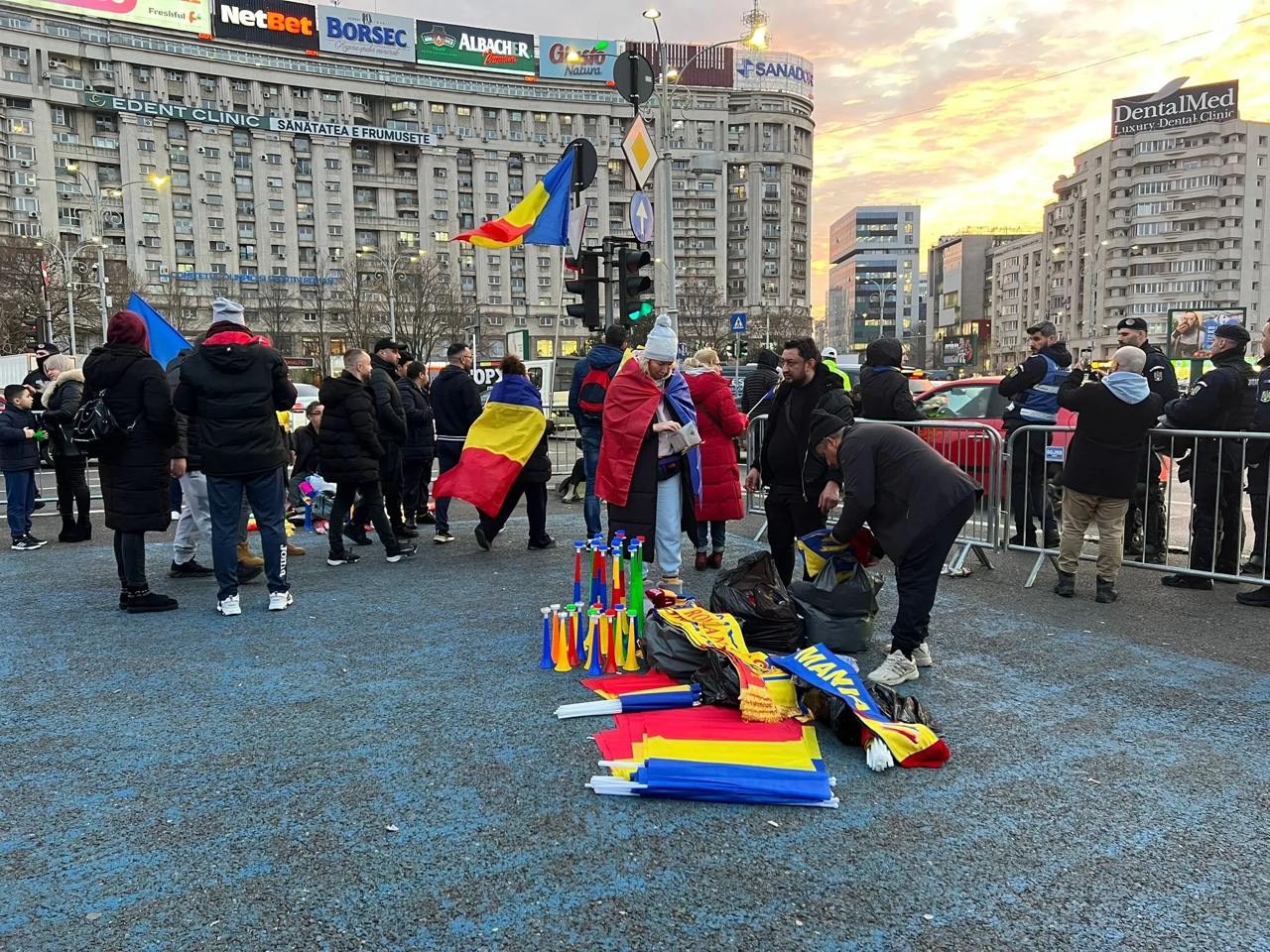 Фото підготовки до пікету у Бухаресті. Джерело - Телеграм