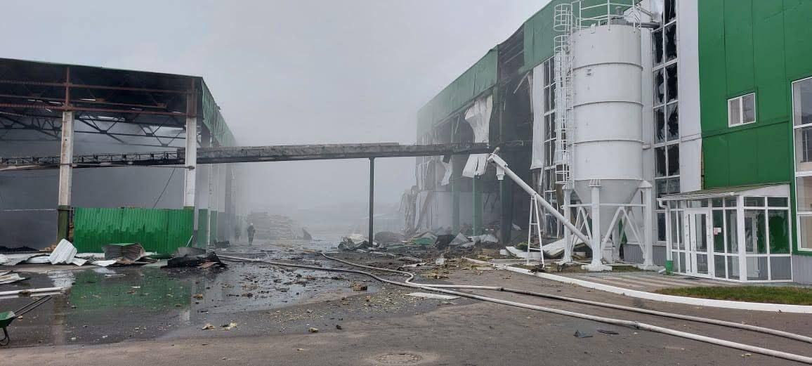 Фото разрушений ТЭЦ после удара российских дронов