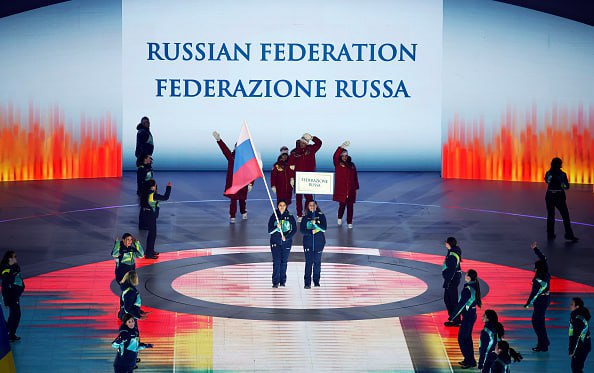 Фото (2) россиян на открытии Паралимпиады 2026. Источник &ndash; Телеграм